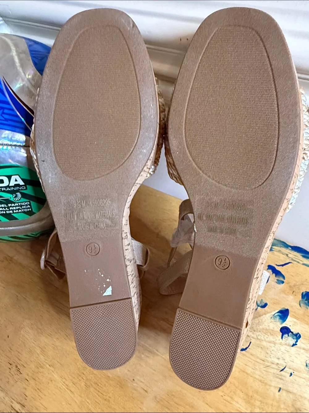 Comfort EST. 1946 Women's Size 9.5 Gold Metallic Knotted Rope Cork Wedge Sandals